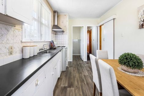 Photo of property in 7 Thornton Place, Melville, Hamilton, 3206