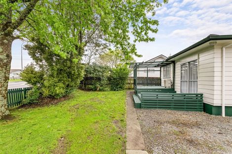Photo of property in 137 Universal Drive, Henderson, Auckland, 0610