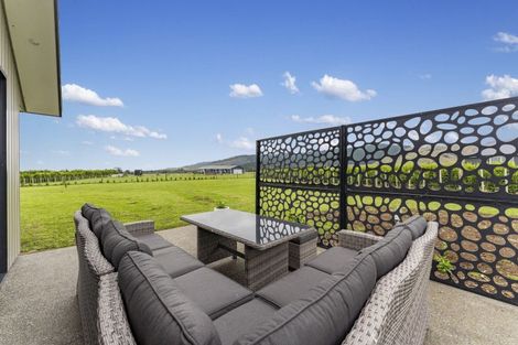 Photo of property in 9 Oriwa Lane, Levin, 5571