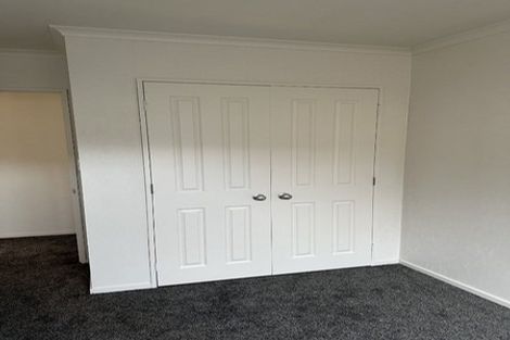 Photo of property in 5 Attymon Lane, East Tamaki, Auckland, 2016