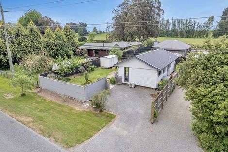 Photo of property in 28 Railway Terrace East, Glentunnel, Sheffield, 7673