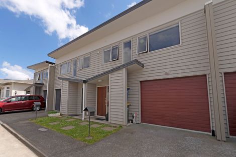 Photo of property in 15/45a Swanson Road, Henderson, Auckland, 0610