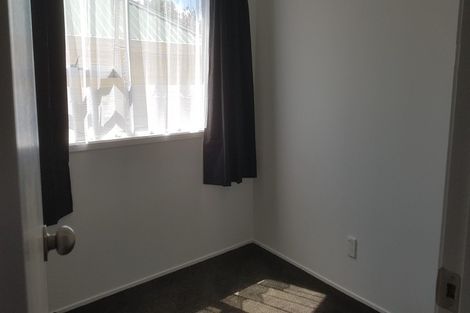 Photo of property in 5 Tangelo Place, Bucklands Beach, Auckland, 2012