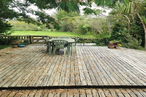 Photo of property in 88 Uretiti Road, Waipu, 0582