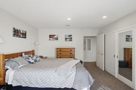 Photo of property in 18 Rockview Place, Mount Pleasant, Christchurch, 8081