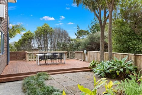 Photo of property in 46 Ballymore Drive, Pinehill, Auckland, 0632