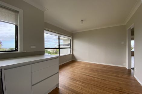 Photo of property in 29 Holland Road, Hillcrest, Auckland, 0627