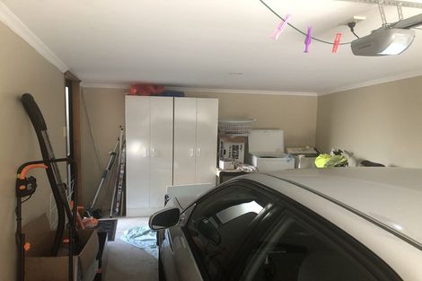 Photo of property in 2/300 Saint Aubyn Street, New Plymouth, 4310