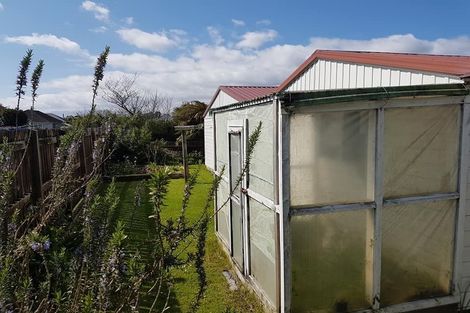 Photo of property in 139 Derby Street, Westport, 7825