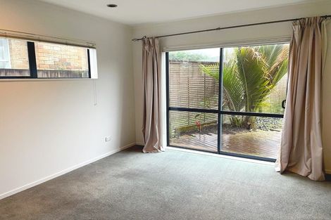 Photo of property in 13 Tiraumea Drive, Pakuranga, Auckland, 2010