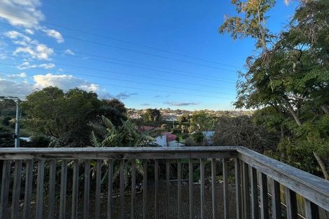 Photo of property in 81 Hendry Avenue, Hillsborough, Auckland, 1042
