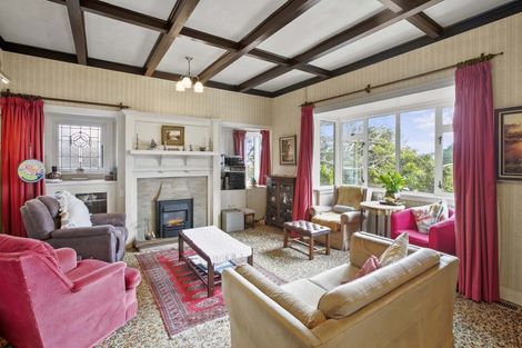 Photo of property in 83 Vivian Street, New Plymouth, 4310