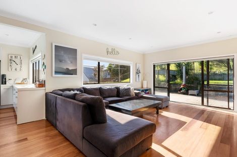 Photo of property in 185a Greenhithe Road, Greenhithe, Auckland, 0632