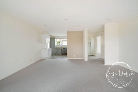 Photo of property in 12 Ash Grove, Maungaturoto, 0520