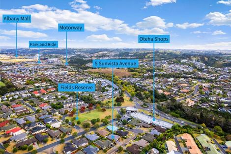 Photo of property in 5 Sunvista Avenue, Oteha, Auckland, 0632