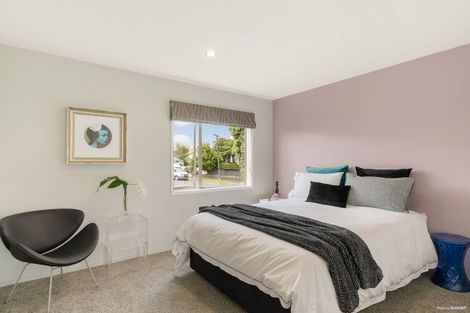 Photo of property in 2 Weona Place, Westmere, Auckland, 1022