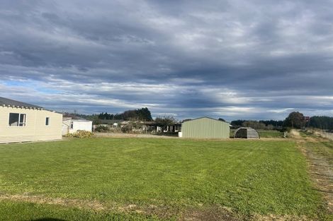 Photo of property in 50 Seaward Road, Edendale, 9825