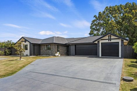 Photo of property in 11 Woodlaw Crescent, Prebbleton, 7604