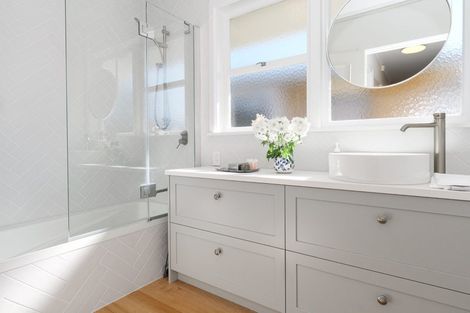 Photo of property in 17 Freyberg Street, Otumoetai, Tauranga, 3110