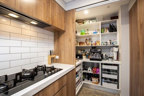 Photo of property in 25 Nadine Stanton Drive, Bell Block, New Plymouth, 4312