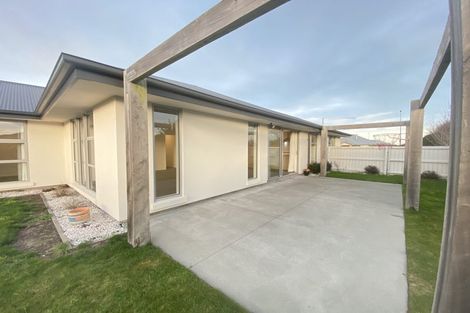 Photo of property in 24 Burnham School Road, Rolleston, 7614