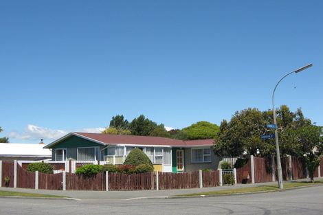 Photo of property in 1 Cottonwood Street, Parklands, Christchurch, 8083