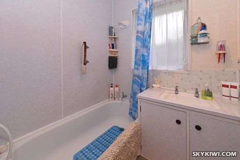 Photo of property in 2/21 Cosy Place, Howick, Auckland, 2014