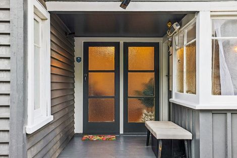 Photo of property in 186 Stapletons Road, Richmond, Christchurch, 8013