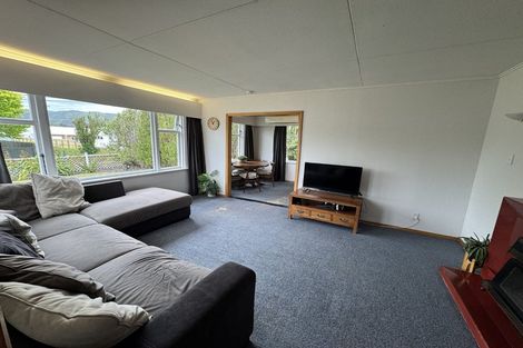 Photo of property in 43 Totara Street, Wainuiomata, Lower Hutt, 5014