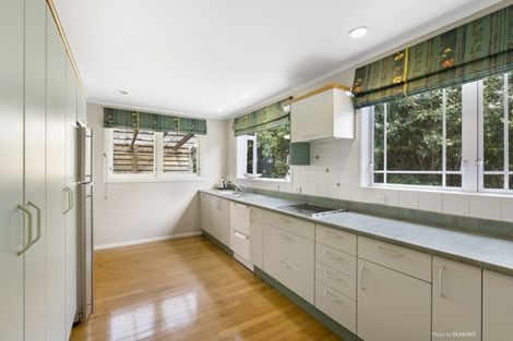 Photo of property in 202 Townsend Road, Miramar, Wellington, 6022