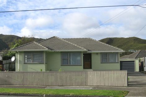 Photo of property in 22 Mcdonald Street, Taita, Lower Hutt, 5011