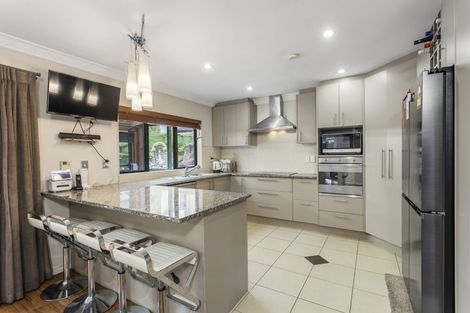 Photo of property in 305 Albany Highway, Rosedale, Auckland, 0632