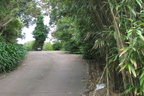 Photo of property in 1081 Whangaparaoa Road, Tindalls Beach, Whangaparaoa, 0930