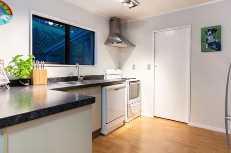 Photo of property in 5 Bobstay Lane, Whitby, Porirua, 5024