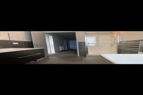 Photo of property in 3/6 Bushland Grove, Paparangi, Wellington, 6037