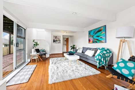 Photo of property in 4 Malmo Place, Massey, Auckland, 0614