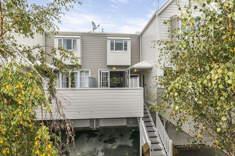 Photo of property in 43 Little George Street, Thorndon, Wellington, 6011