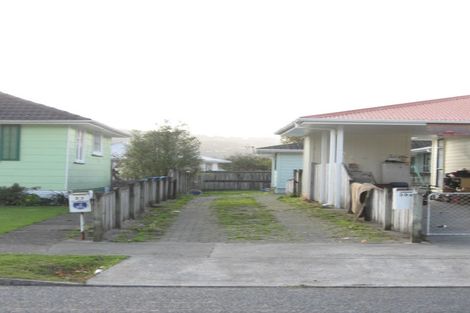 Photo of property in 39a Strand Crescent, Naenae, Lower Hutt, 5011