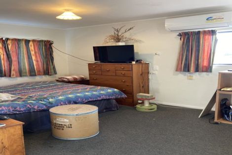 Photo of property in 21 Sheridan Street, Silverdale, Hamilton, 3216