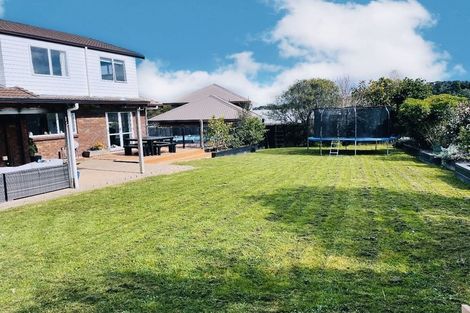 Photo of property in 7 Rarahu Place, The Gardens, Auckland, 2105