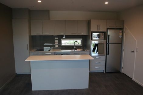 Photo of property in 4/160c Hobsonville Point Road, Hobsonville, Auckland, 0616