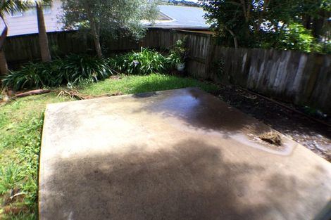 Photo of property in 53 Ellice Road, Totara Vale, Auckland, 0629