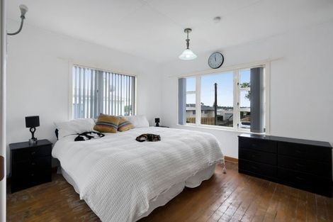 Photo of property in 5 Watene Crescent, Waitara, 4320