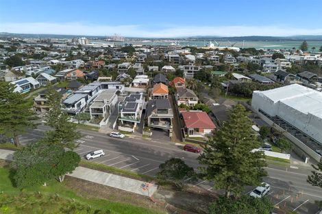 Photo of property in 56b Marine Parade, Mount Maunganui, 3116