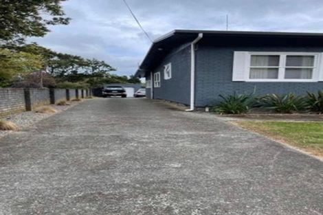 Photo of property in 172 Main Road South, Raumati South, Paraparaumu, 5032