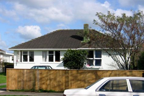 Photo of property in 32 Cardiff Street, Awapuni, Palmerston North, 4412