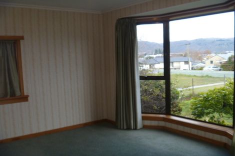 Photo of property in 67 Royal Terrace, Alexandra, 9320