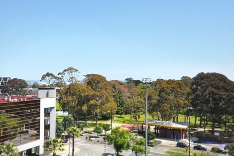 Photo of property in Proximity Apartments, 602/17 Osterley Way, Manukau, Auckland, 2104