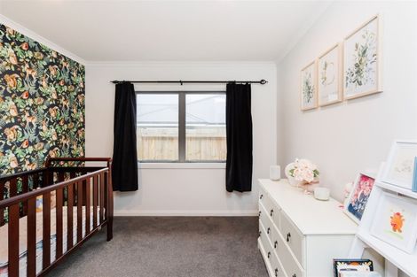 Photo of property in 4a Freedom Drive, Kelvin Grove, Palmerston North, 4414