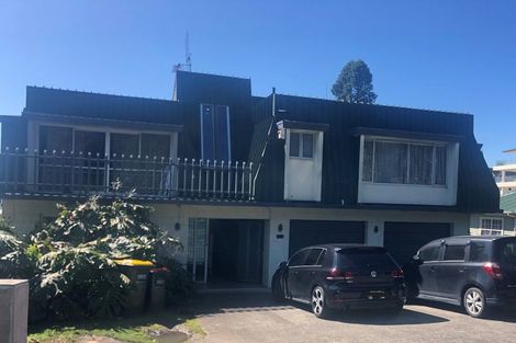 Photo of property in 1/2 Ruakiwi Road, Hamilton Lake, Hamilton, 3204